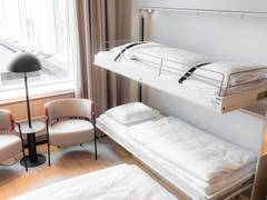 Zimmerbild 7