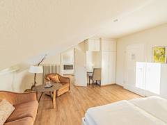Zimmerbild 6