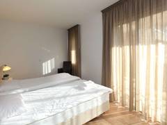 Zimmerbild 12