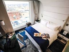 Zimmerbild 9