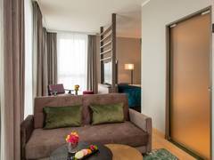 Zimmerbild 8