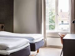 Zimmerbild 11