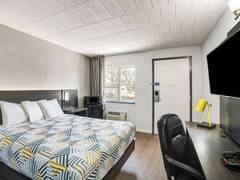 Zimmerbild 8
