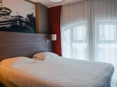 Zimmerbild 7