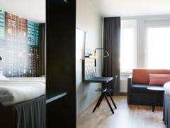 Zimmerbild 13