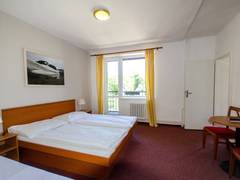 Zimmerbild 16