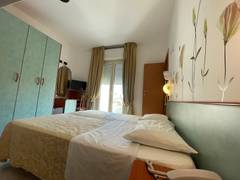 Zimmerbild 7