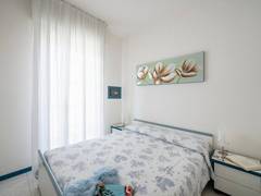 Zimmerbild 12