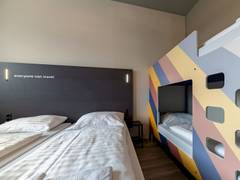 Zimmerbild 8