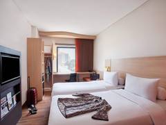 Zimmerbild 9