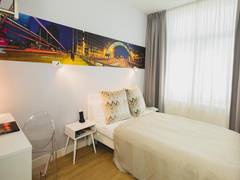 Zimmerbild 19