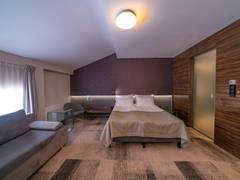 Zimmerbild 6