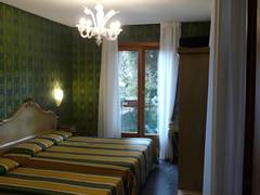 Zimmerbild 24