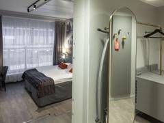 Zimmerbild 43