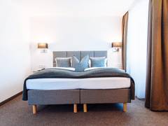 Zimmerbild 5