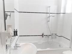 Zimmerbild 32
