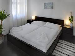 Zimmerbild 8
