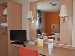 Zimmerbild 8