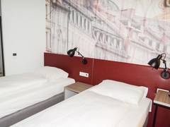 Zimmerbild 13