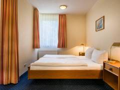 Zimmerbild 9