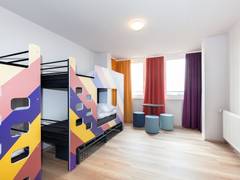 Zimmerbild 8