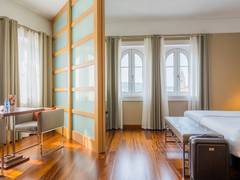 Zimmerbild 18