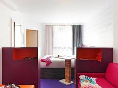Zimmerbild 10