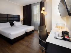 Zimmerbild 6