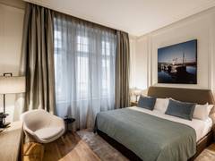 Zimmerbild 6