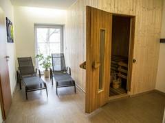 Zimmerbild 13