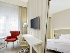 Zimmerbild 9