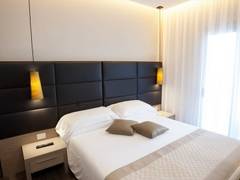 Zimmerbild 9