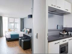 Zimmerbild 23
