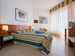 Zimmerbild 12