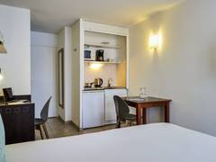 Zimmerbild 12