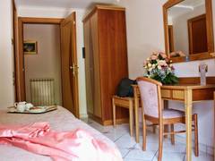 Zimmerbild 14