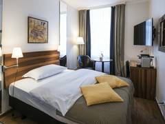 Zimmerbild 8