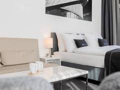 Zimmerbild 9