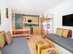 Zimmerbild 9