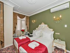 Zimmerbild 6