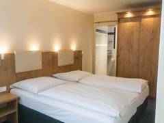 Zimmerbild 33