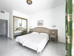 Zimmerbild 11