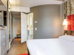 Zimmerbild 6
