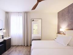 Zimmerbild 14