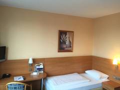 Zimmerbild 5