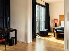 Zimmerbild 27