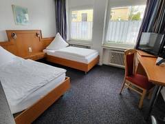 Zimmerbild 4
