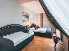 Zimmerbild 4