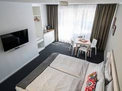 Zimmerbild 2