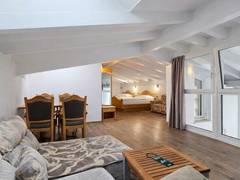 Zimmerbild 12